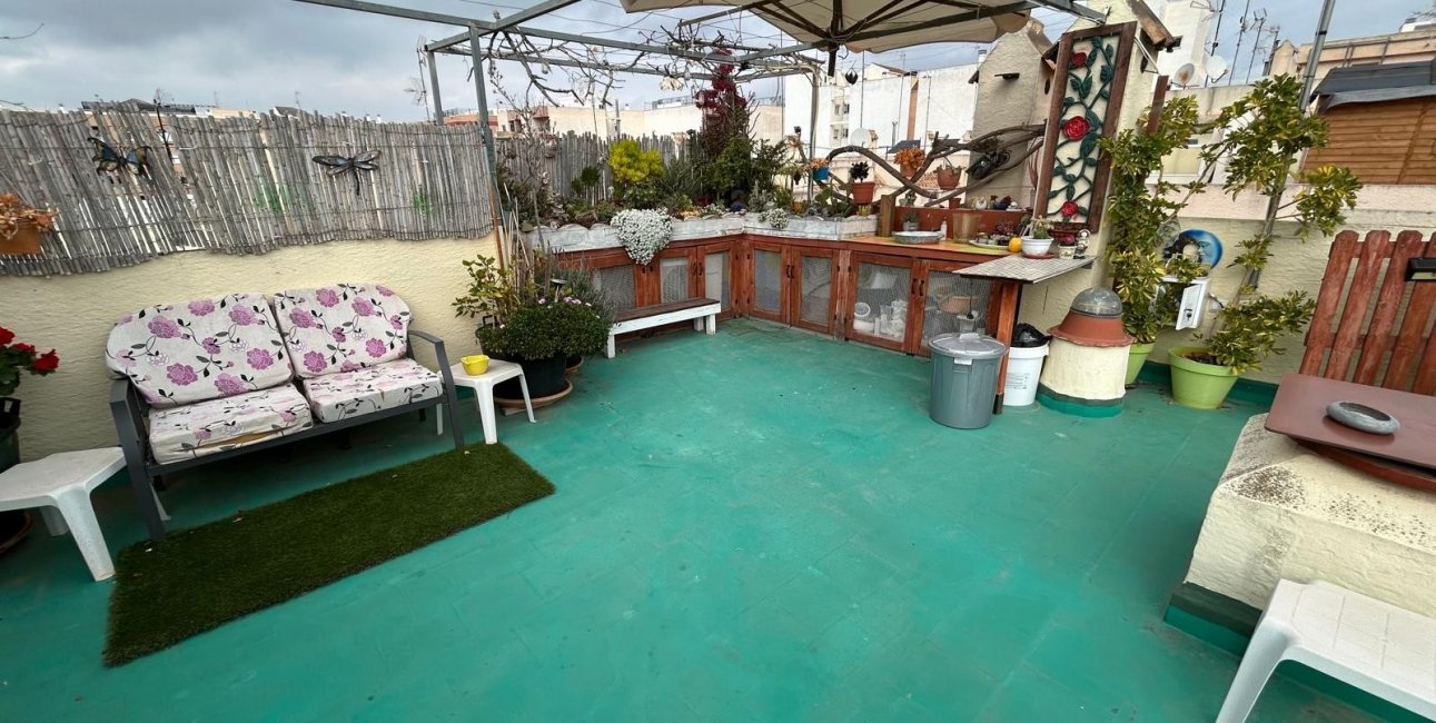 Rynek wtórny - Willa -
Montesinos - Los Montesinos