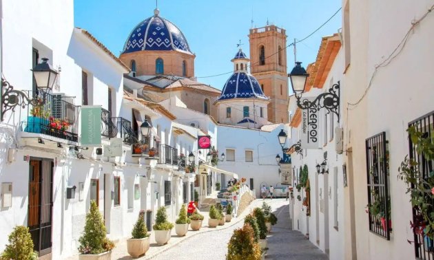 Rynek pierwotny - Willa -
Altea - Sierra de Altea