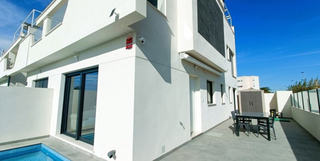 Reventa - Adosado -
Santiago de la Ribera - San Javier