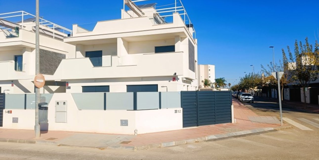 Reventa - Adosado -
Santiago de la Ribera - San Javier