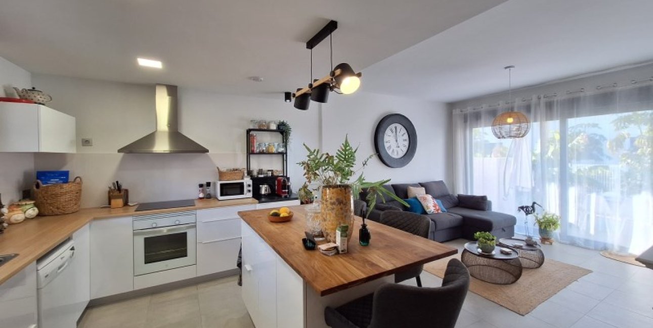 Reventa - Apartamento / piso -
Santiago de la Ribera - San Javier