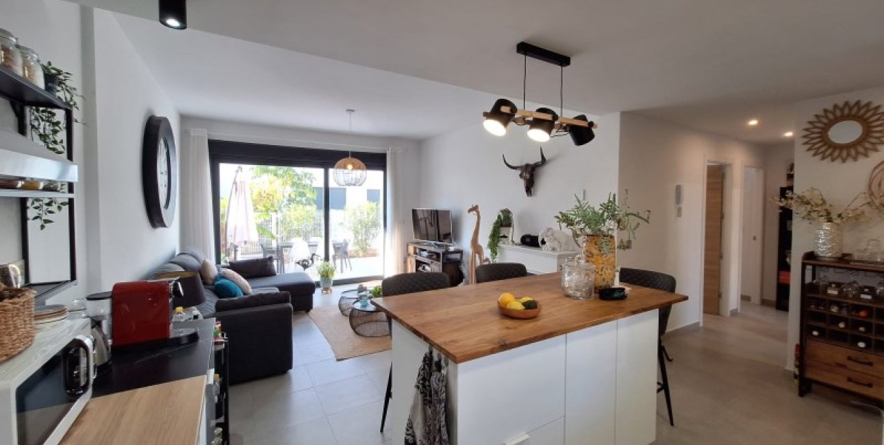 Reventa - Apartamento / piso -
Santiago de la Ribera - San Javier