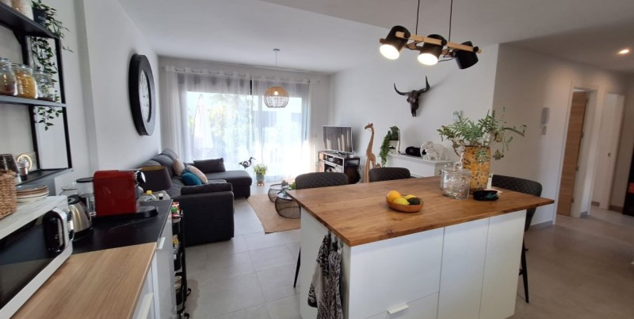 Reventa - Apartamento / piso -
Santiago de la Ribera - San Javier