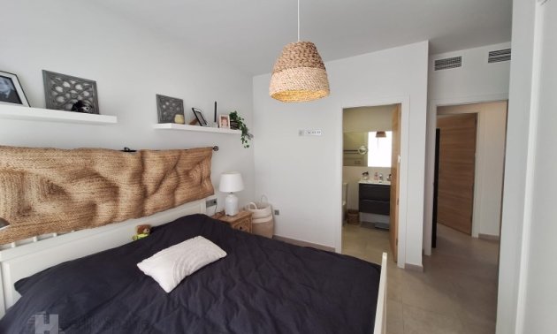 Reventa - Apartamento / piso -
Santiago de la Ribera - San Javier