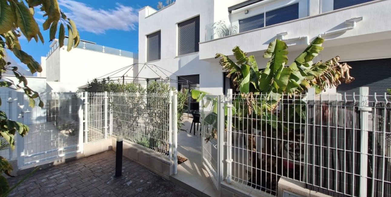 Reventa - Apartamento / piso -
Santiago de la Ribera - San Javier