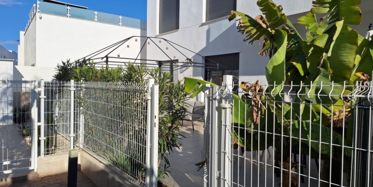 Reventa - Apartamento / piso -
Santiago de la Ribera - San Javier