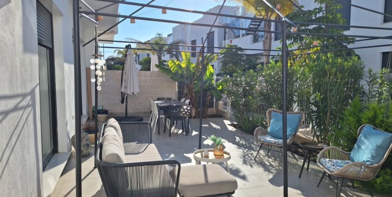 Reventa - Apartamento / piso -
Santiago de la Ribera - San Javier