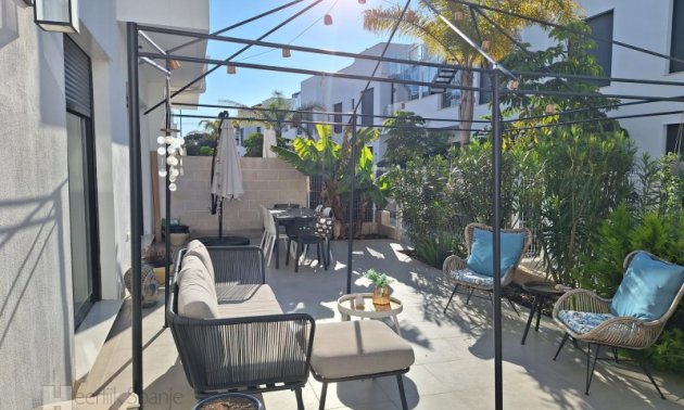 Reventa - Apartamento / piso -
Santiago de la Ribera - San Javier