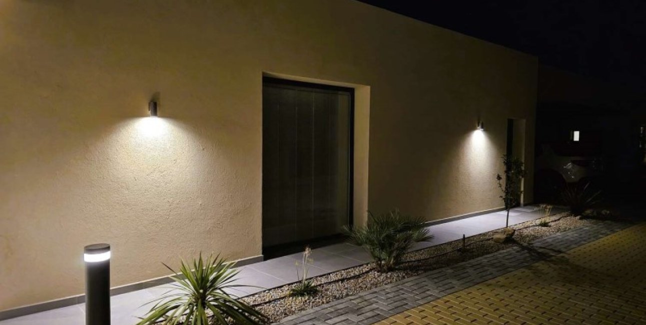 Resale - Villa -
Baños y Mendigo - Murcia