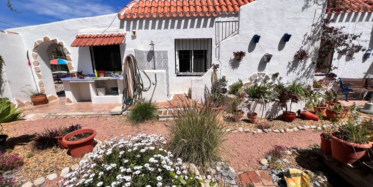 Resale - Country House -
Cartagena