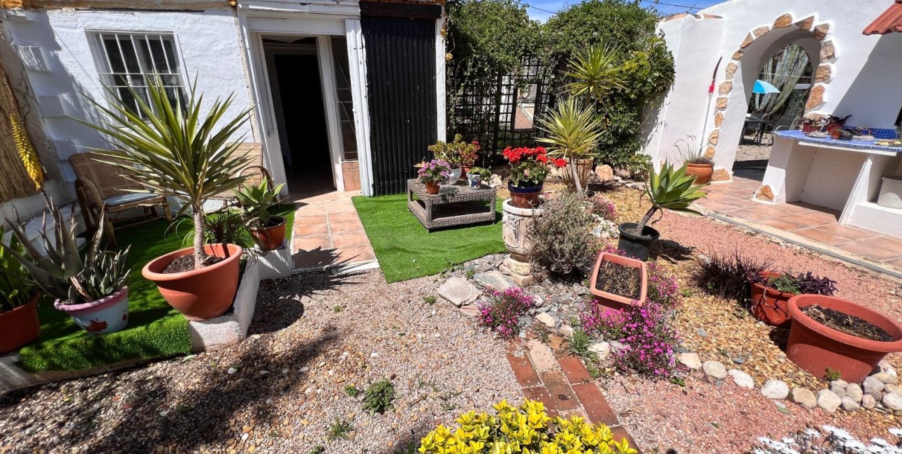 Resale - Country House -
Cartagena