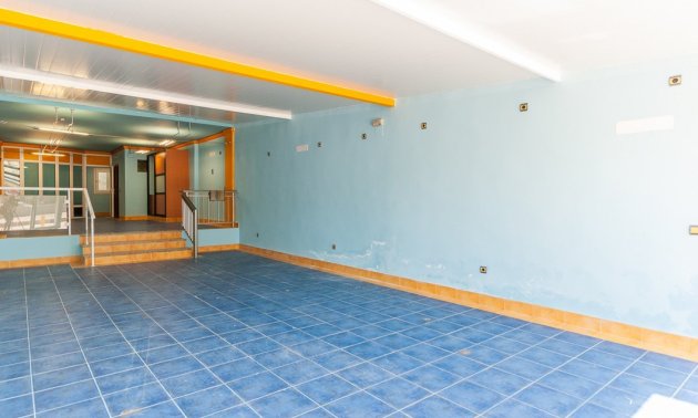 Rynek wtórny - Lokal handlowy -
Orihuela Costa - La Regia