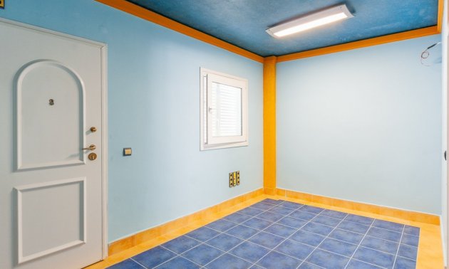 Rynek wtórny - Lokal handlowy -
Orihuela Costa - La Regia