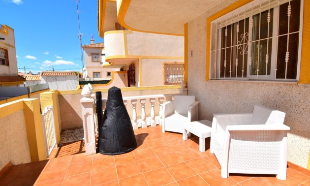 Resale - Townhouse -
Orihuela Costa - Los Altos