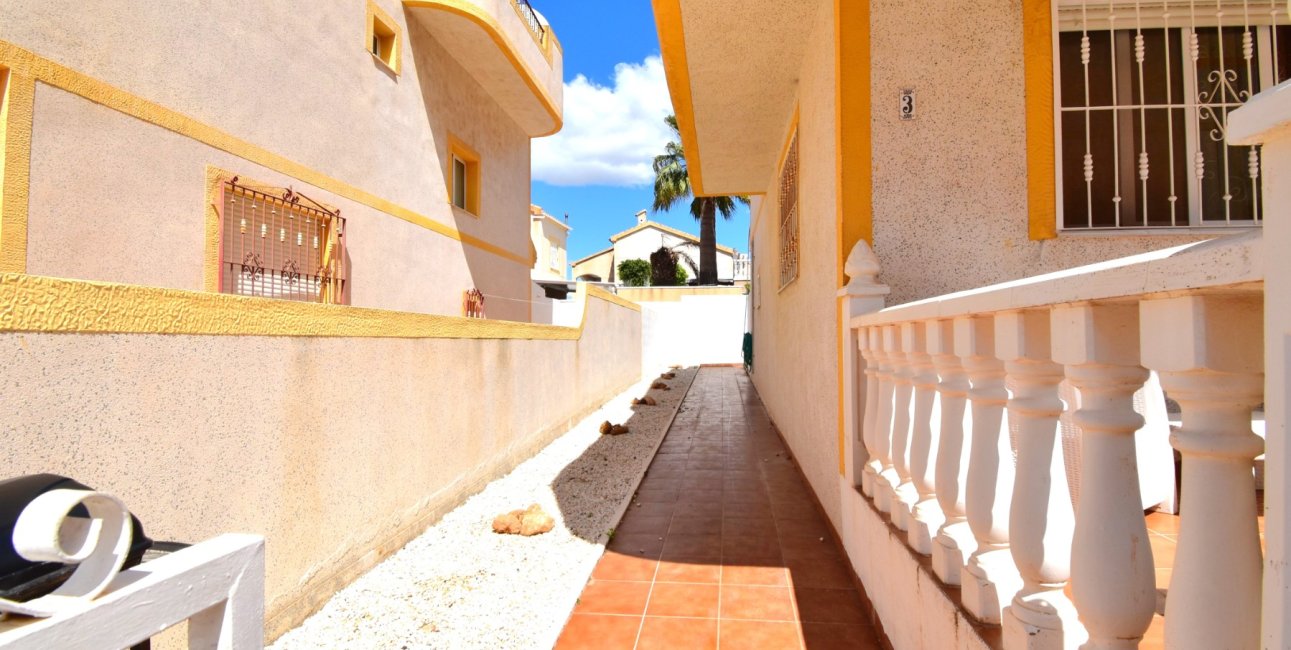 Resale - Townhouse -
Orihuela Costa - Los Altos
