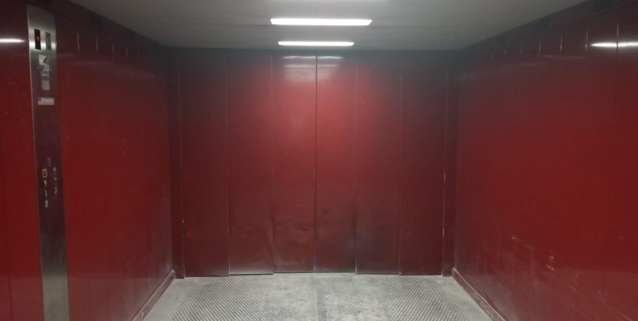 Resale - Garage -
Torrevieja - La Mata