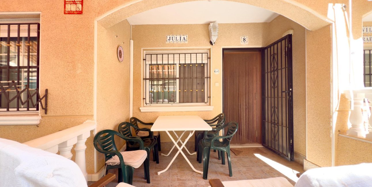 Resale - Apartment / flat -
Torrevieja - La Mata