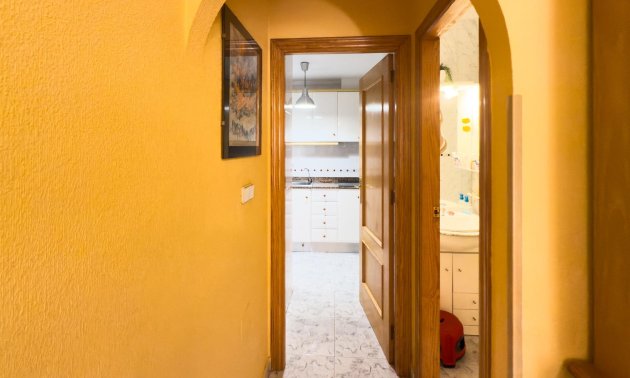 Resale - Apartment / flat -
Torrevieja - La Mata