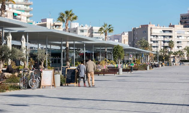 Rynek pierwotny - Penthouse -
Santa Pola - Estacion de autobuses