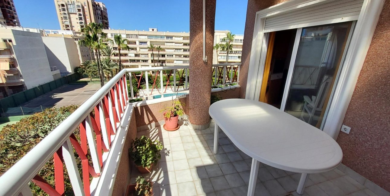 Rynek wtórny - Penthouse -
Torrevieja - Playa de los Locos