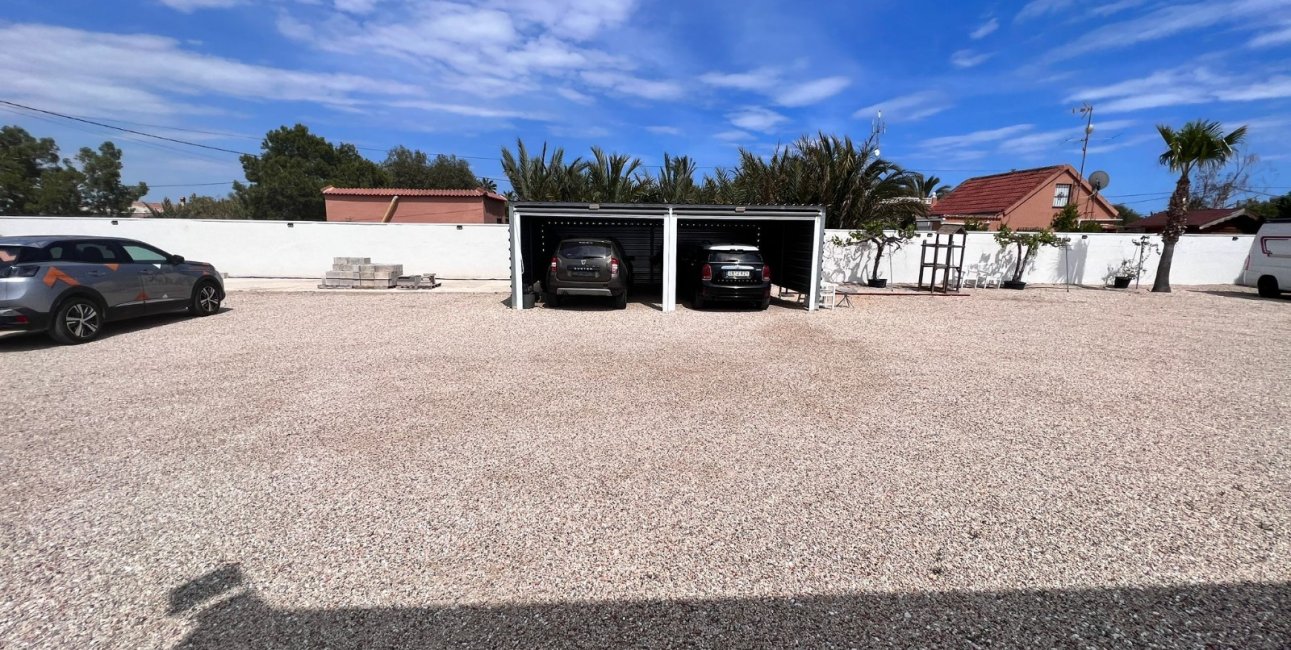 Resale - Country House -
Alicante - La Marina