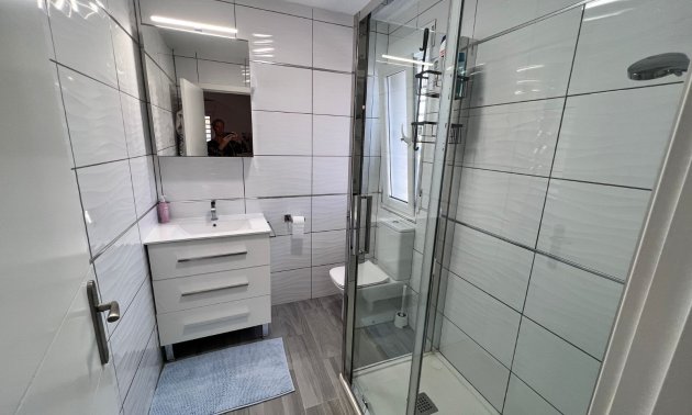 Resale - Country House -
Alicante - La Marina