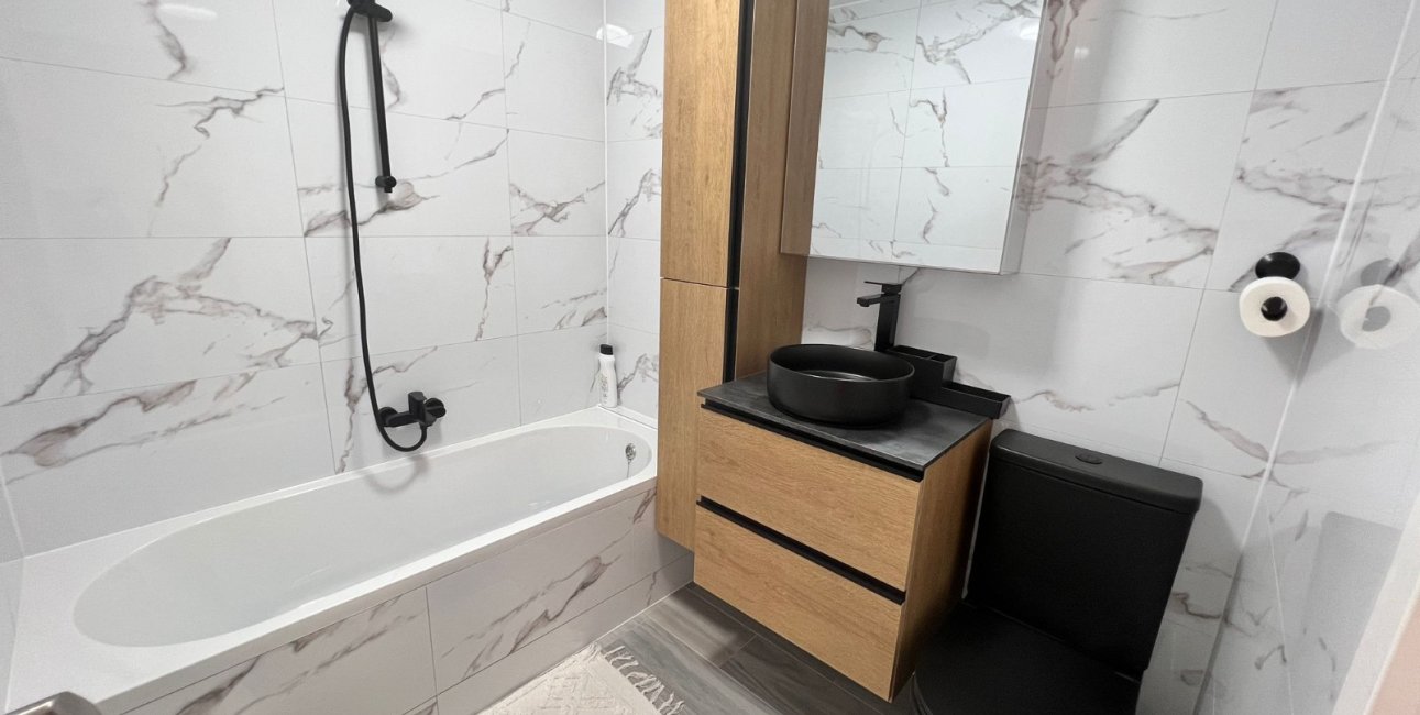 Resale - Country House -
Alicante - La Marina