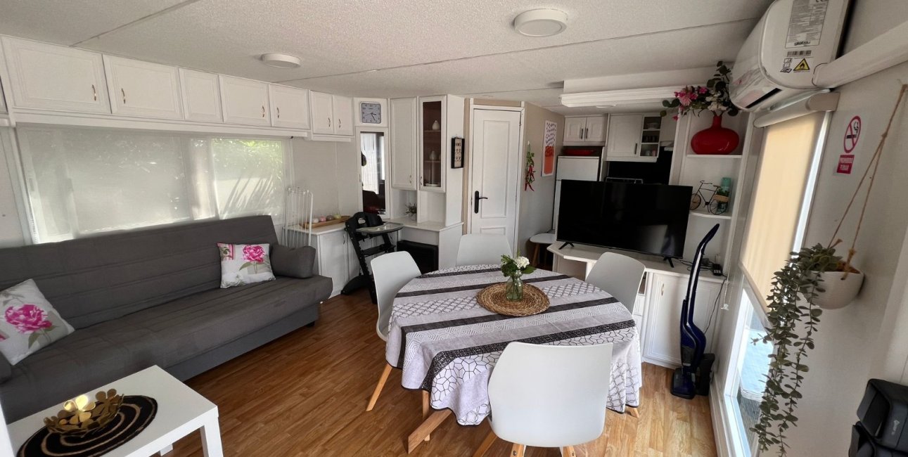 Resale - Country House -
Alicante - La Marina