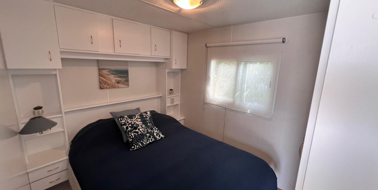 Resale - Country House -
Alicante - La Marina