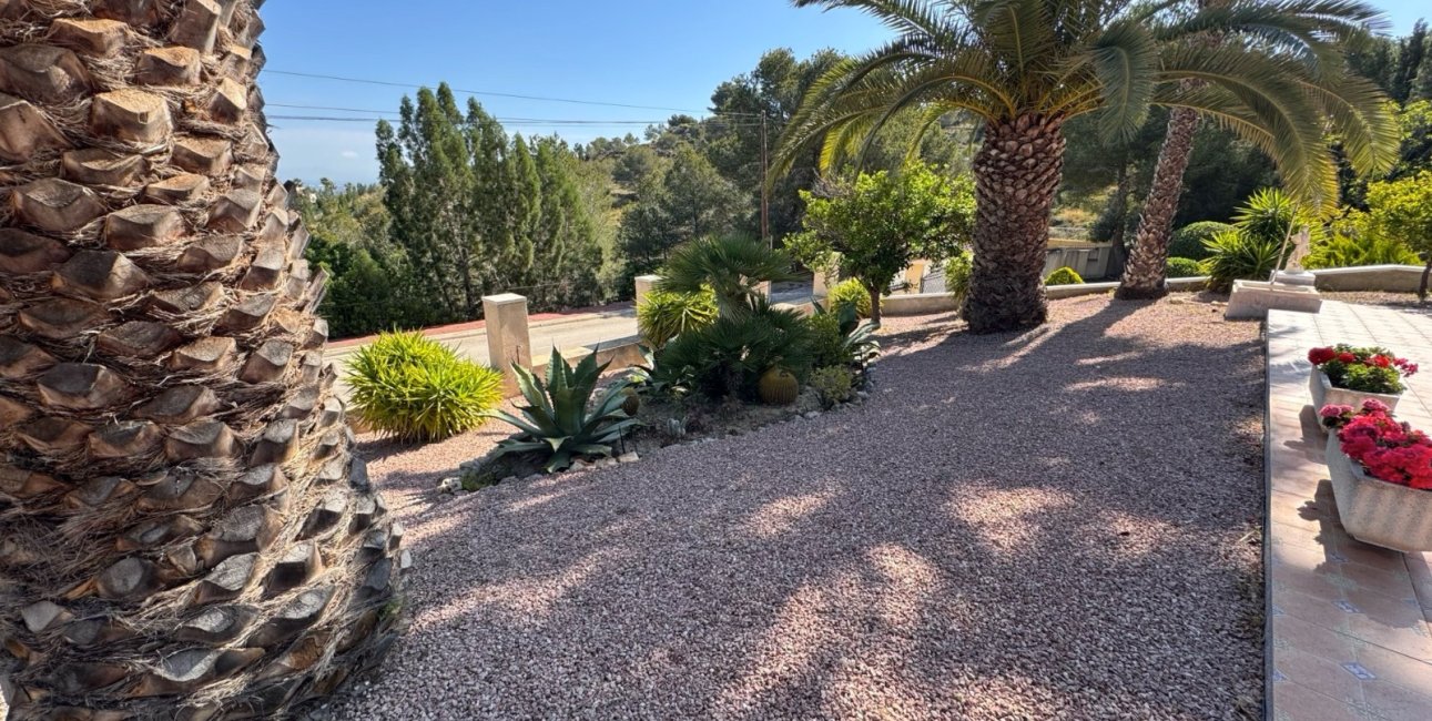 Resale - Villa -
Algorfa - Lomas de La Juliana