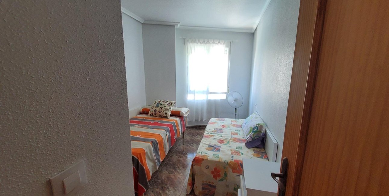 Rynek wtórny - Penthouse -
Torrevieja - Playa de los Locos