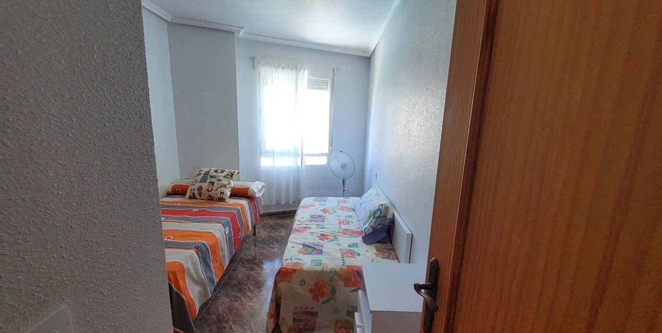 Rynek wtórny - Penthouse -
Torrevieja - Playa de los Locos