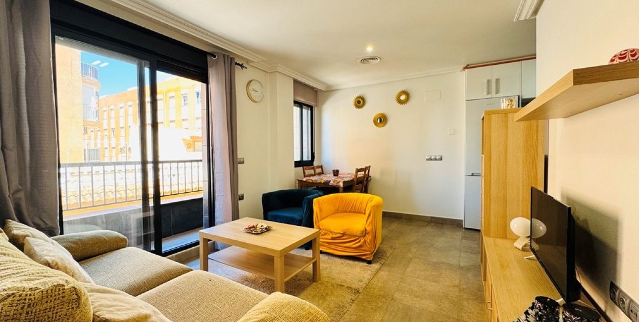 Resale - Apartment / flat -
Torrevieja - La Mata