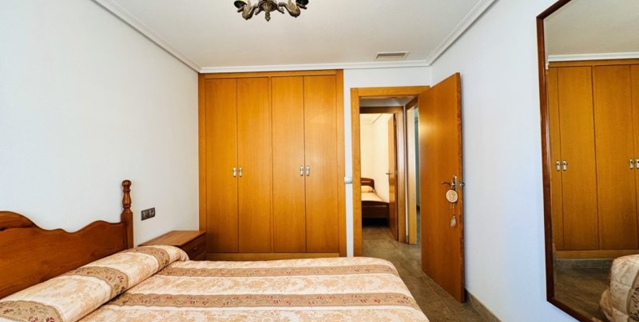 Resale - Apartment / flat -
Torrevieja - La Mata