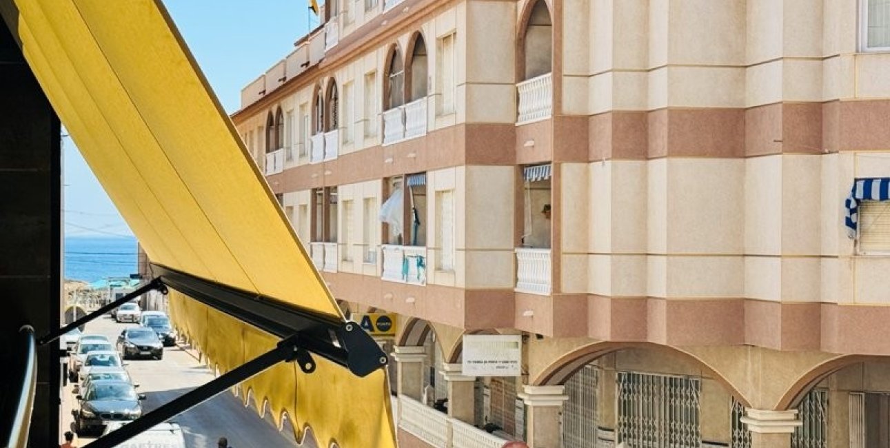 Resale - Apartment / flat -
Torrevieja - La Mata