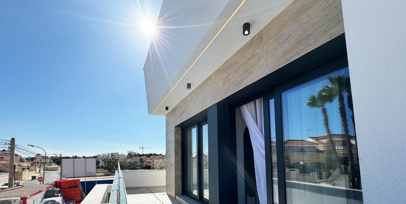 New Build - Villa -
San Miguel de Salinas - BLUE LAGOON