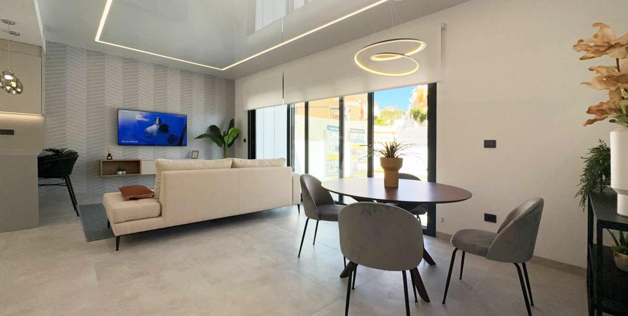 New Build - Villa -
San Miguel de Salinas - BLUE LAGOON