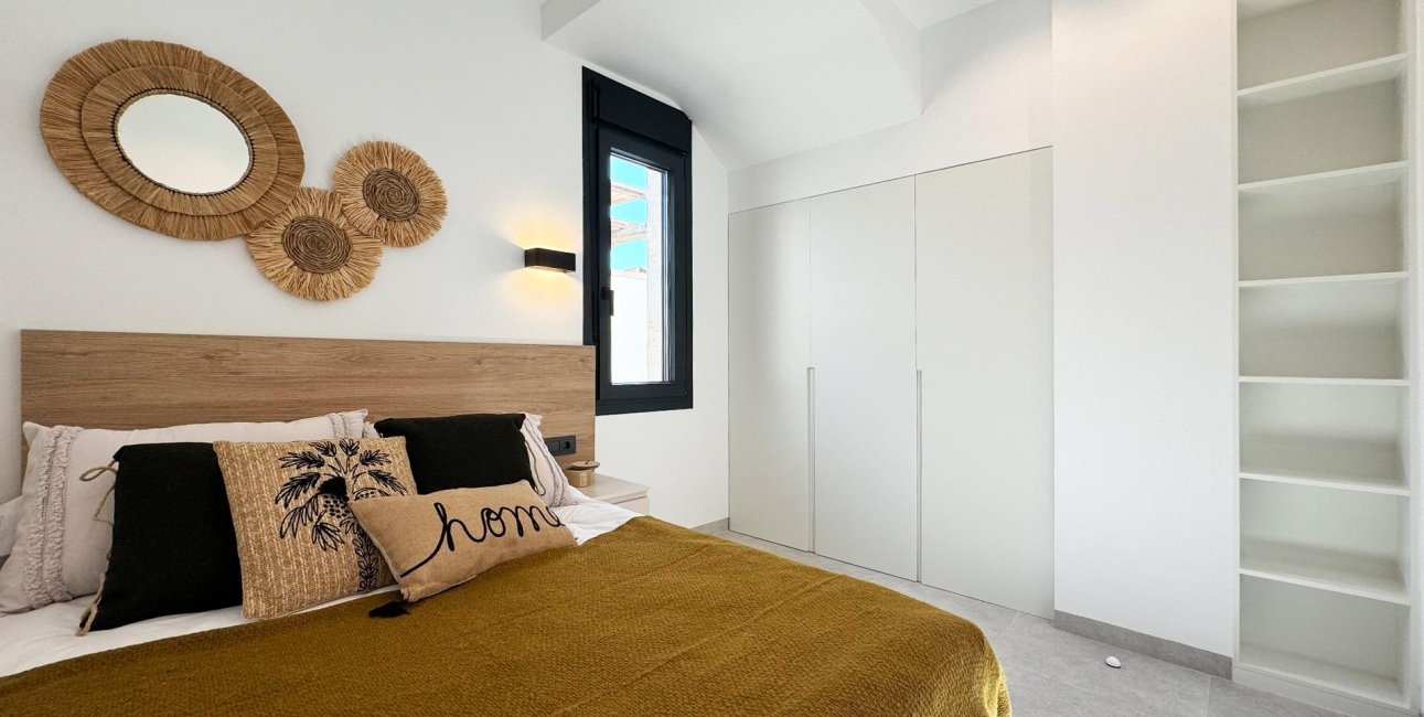 New Build - Villa -
San Miguel de Salinas - BLUE LAGOON