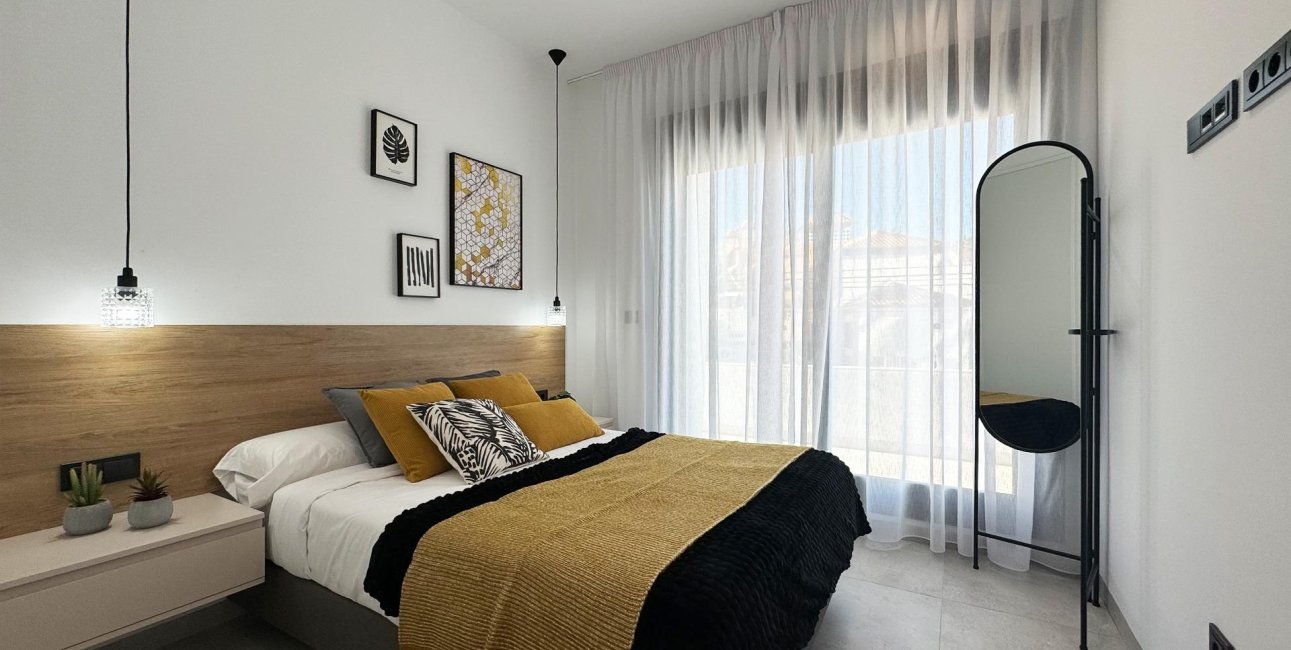 New Build - Villa -
San Miguel de Salinas - BLUE LAGOON