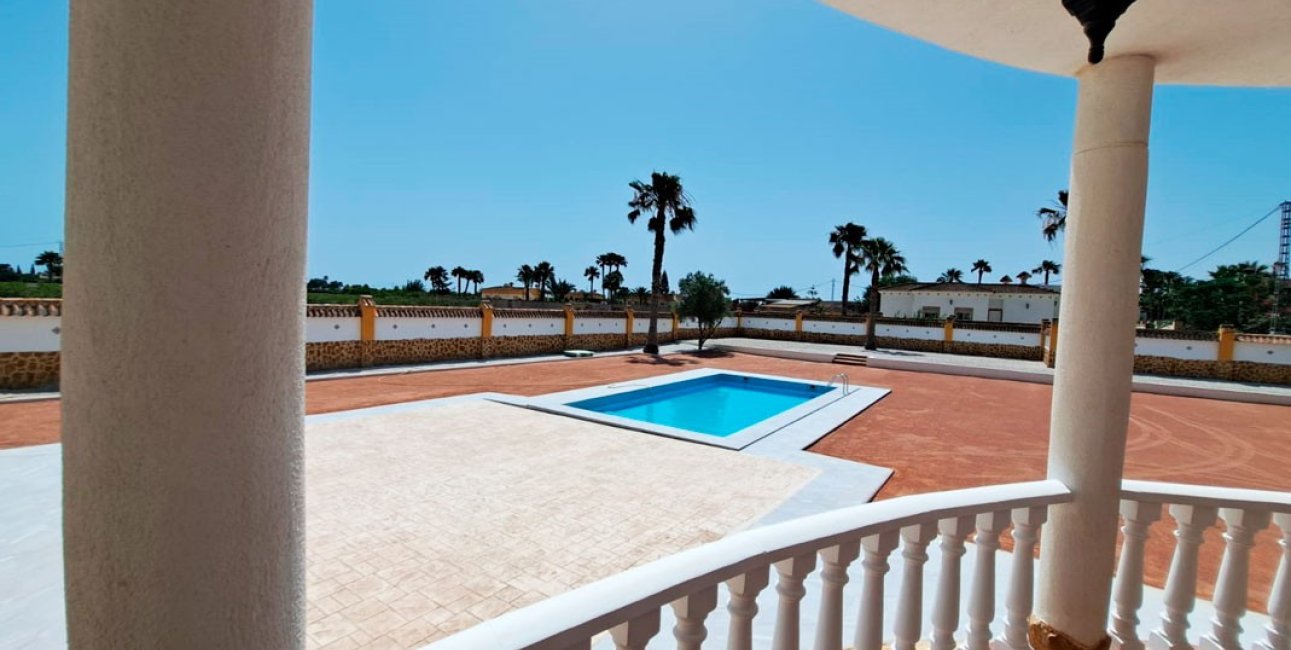 Reventa - Finca -
Catral - Catral - Country