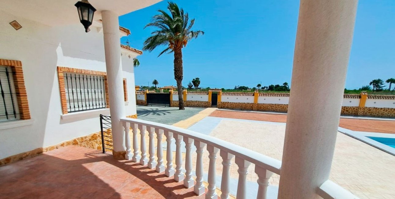 Reventa - Finca -
Catral - Catral - Country