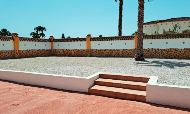 Reventa - Finca -
Catral - Catral - Country