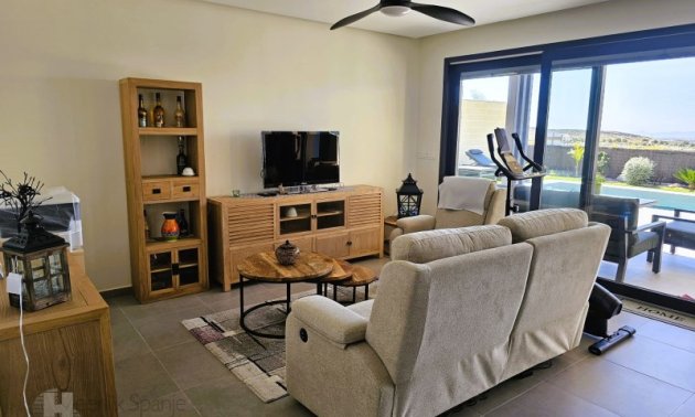 Resale - Villa -
Baños y Mendigo - Murcia