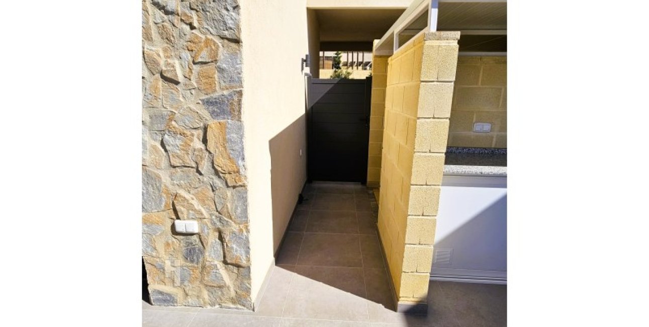 Resale - Villa -
Baños y Mendigo - Murcia