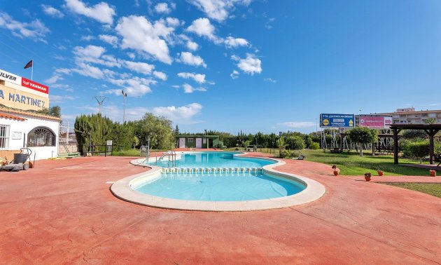 Resale - Bungalow -
Torrevieja - Parque de las Naciones