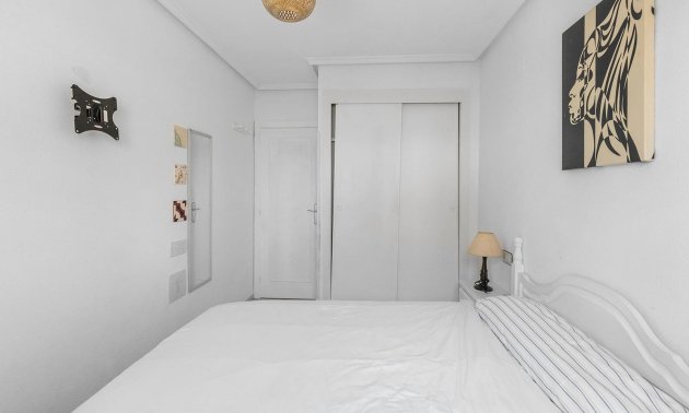 Resale - Bungalow -
Torrevieja - Parque de las Naciones