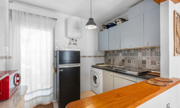 Resale - Bungalow -
Torrevieja - Parque de las Naciones