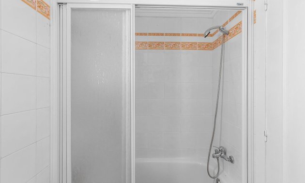 Resale - Bungalow -
Torrevieja - Parque de las Naciones