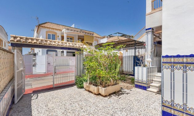 Resale - Bungalow -
Torrevieja - Parque de las Naciones