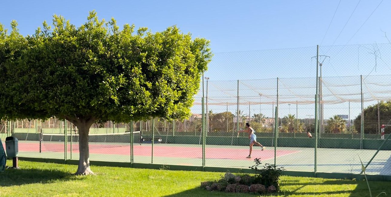 Resale - Bungalow -
Torrevieja - Parque de las Naciones